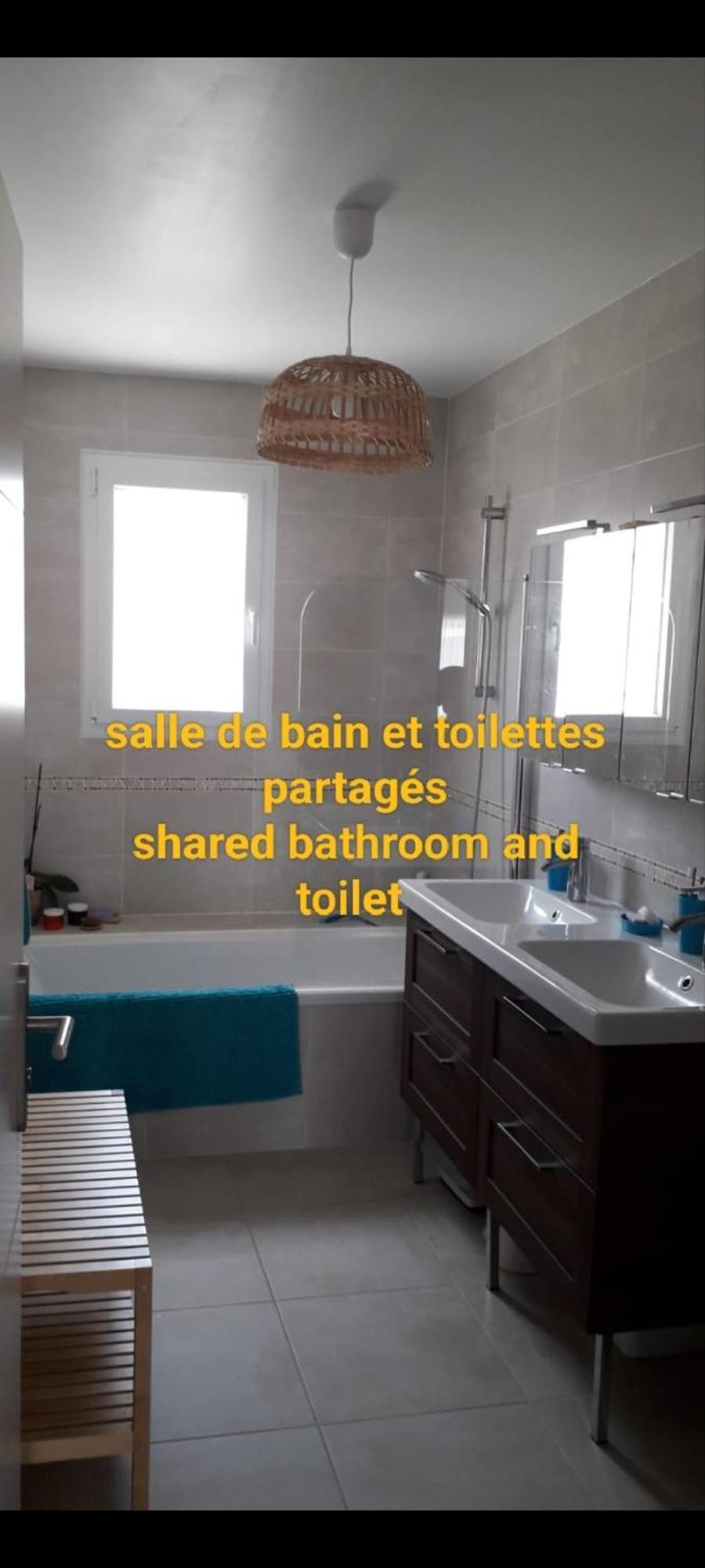 Appartement Chez Valérie à Vergèze Extérieur photo